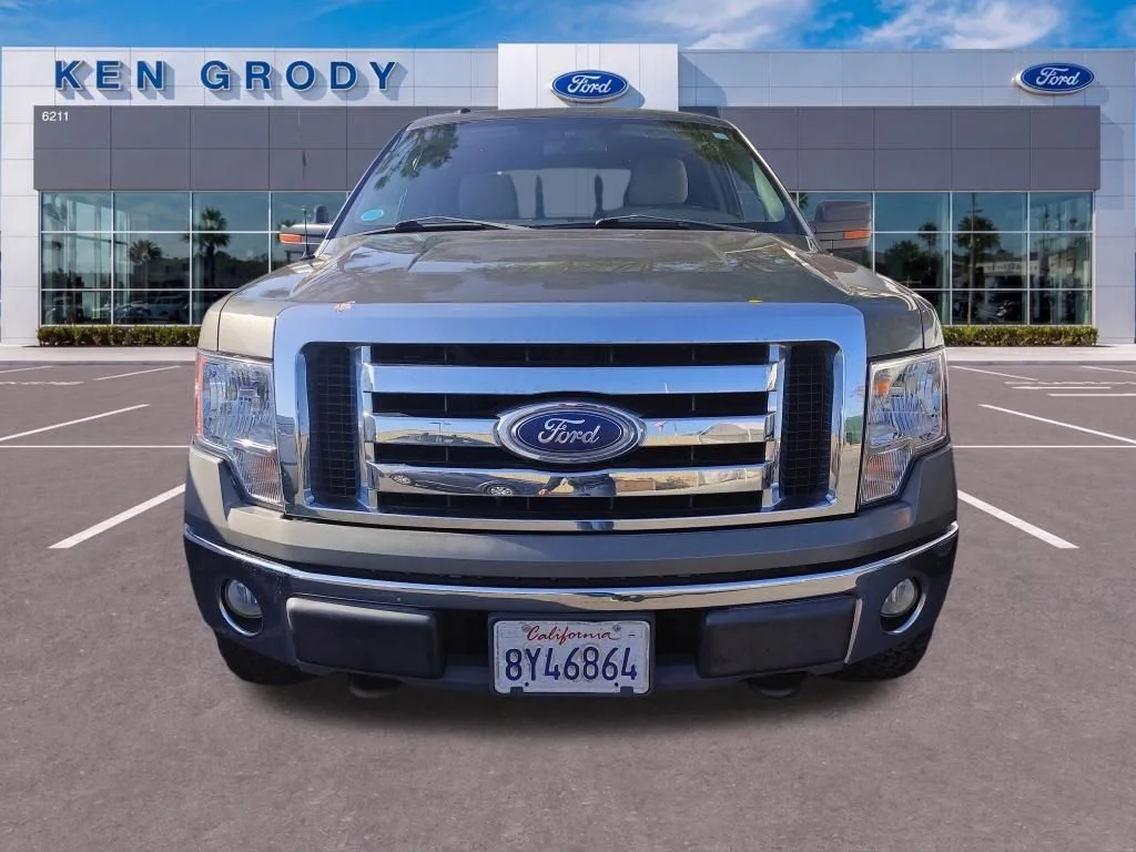 Used 2010 White Ford XLT image 18