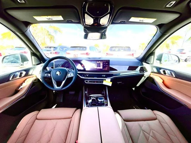 2026 BMW X5 40i - Photo 10