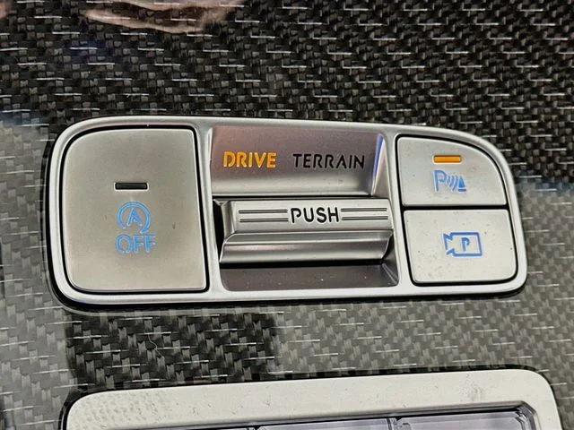 New 2027 Genesis GV70