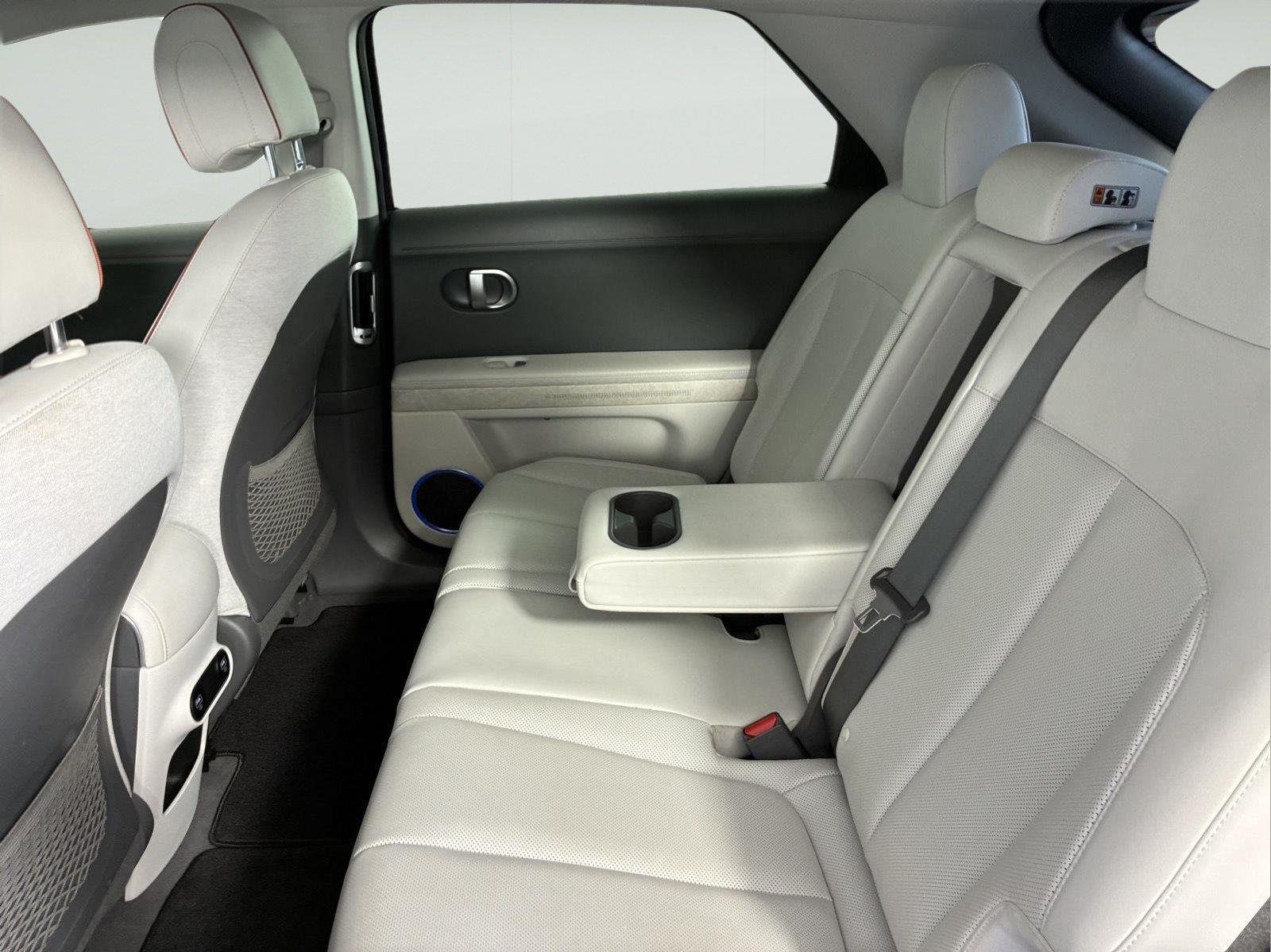 Used 2023 Digital Teal Hyundai SEL image 40