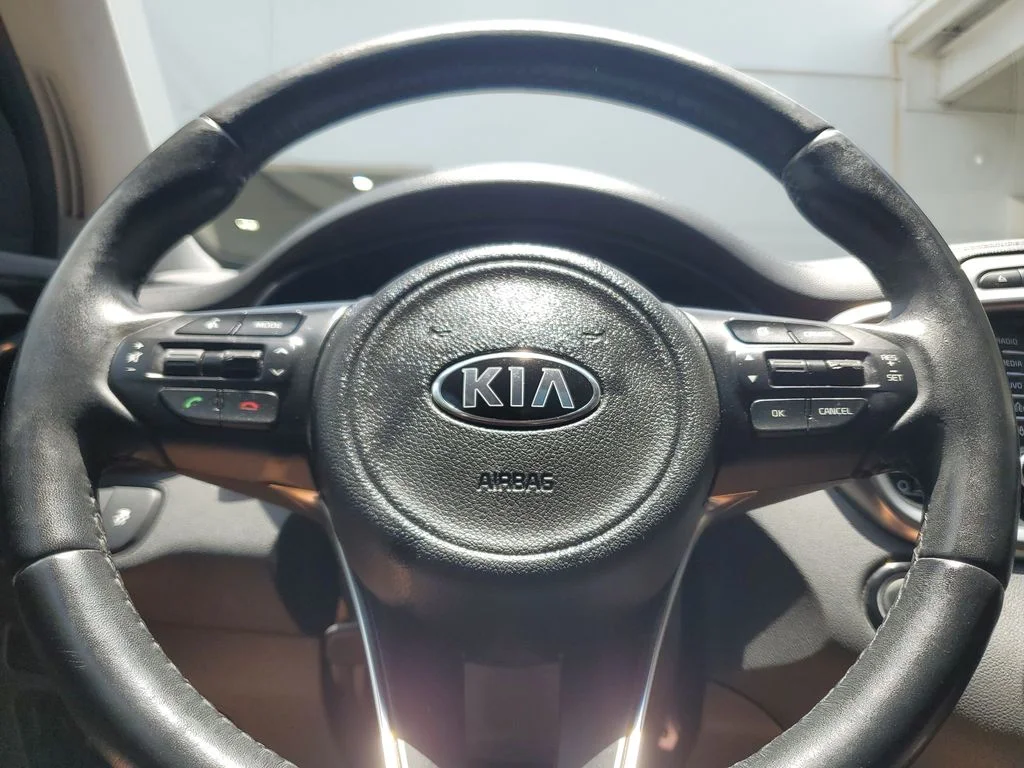 Used 2017 Black Kia SX image 23