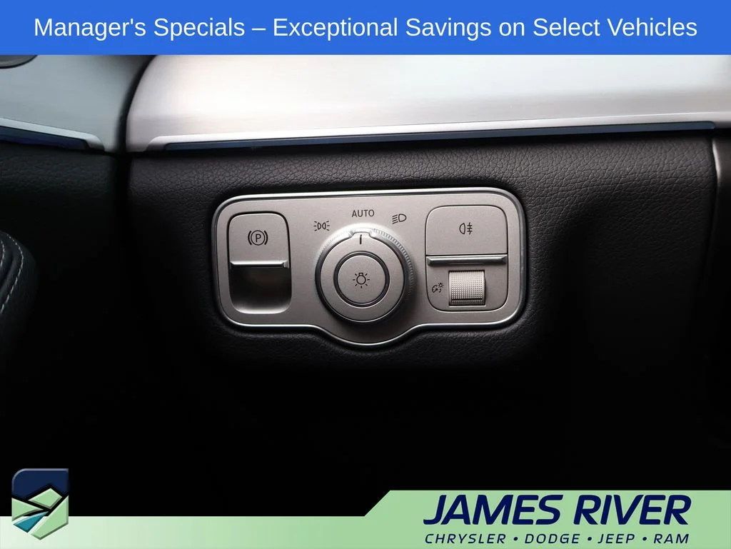 Used 2025 Black Mercedes-Benz GLE 350 image 33