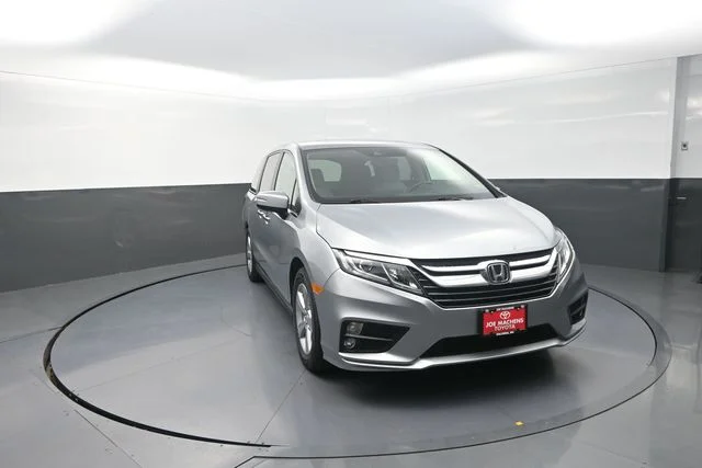 Used 2019 Silver Honda EX-L image 2