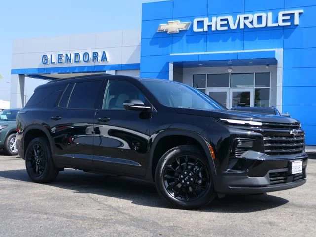 2026 Chevrolet Traverse FWD LT's photo