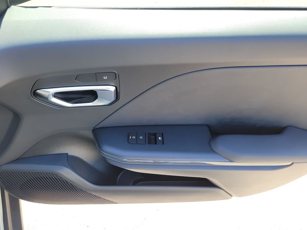 New 2026 Morning Haze Kia EX Hatchback image 10