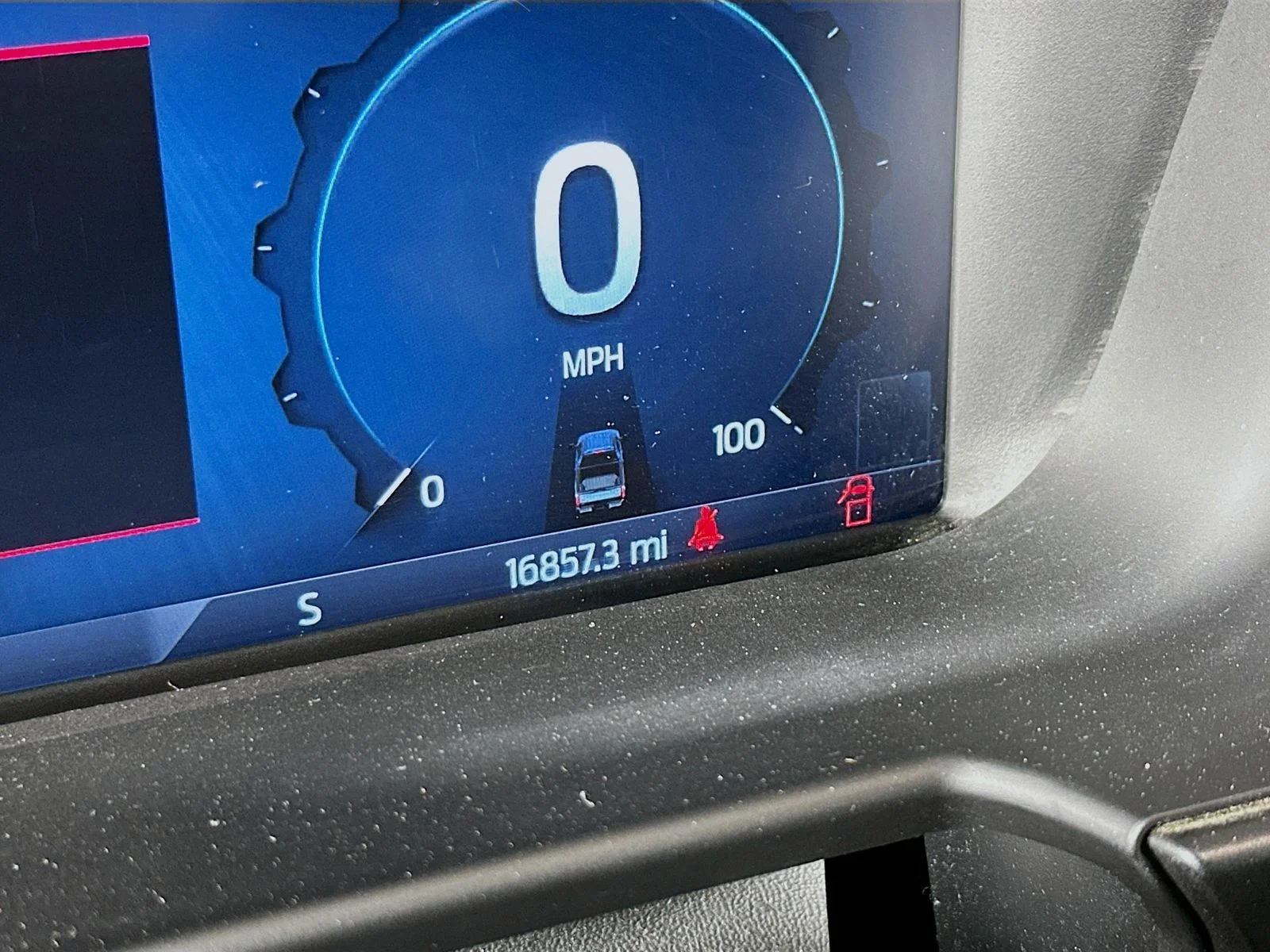 Used 2025 Gray Ford Platinum image 13