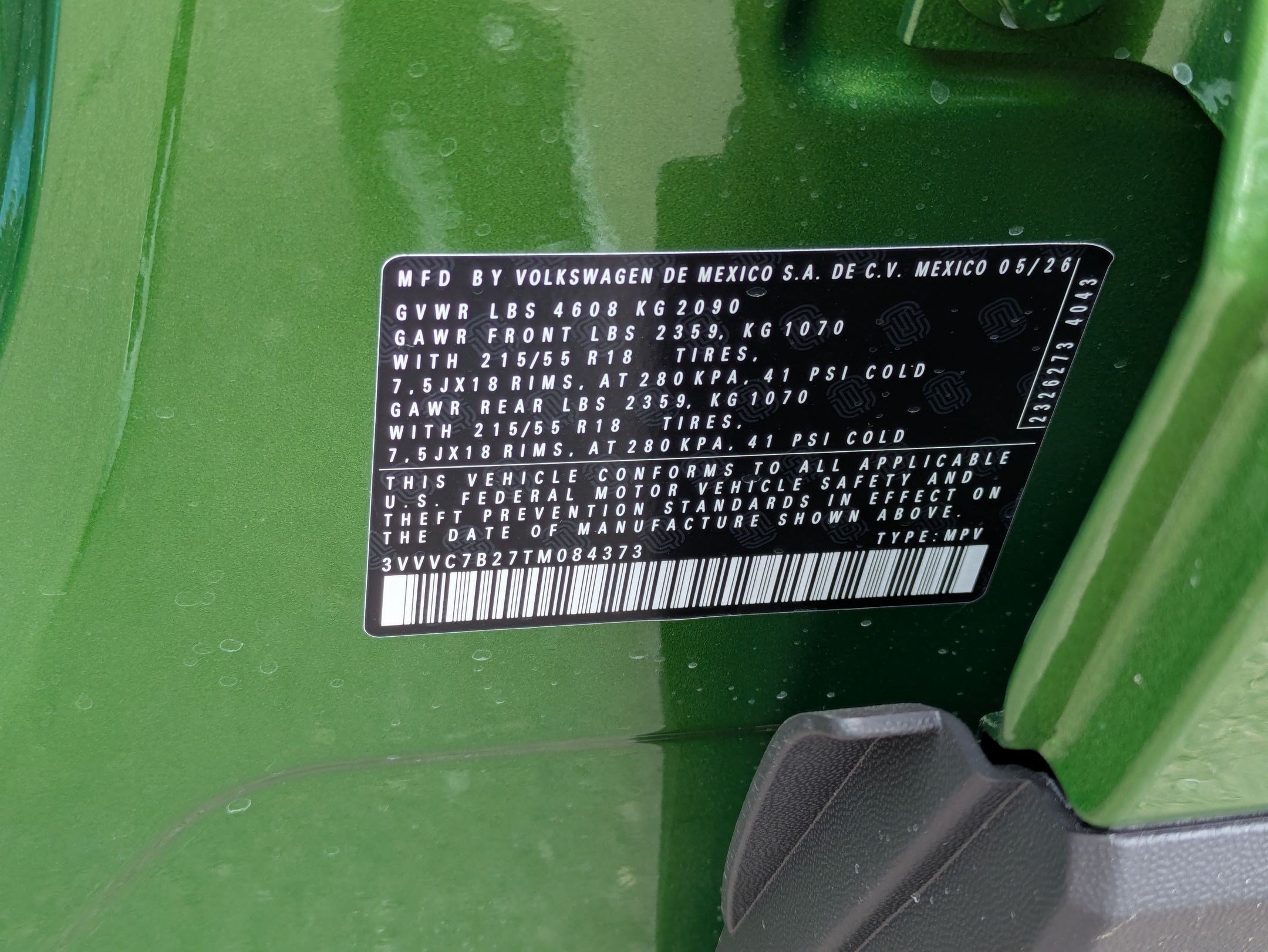 New 2026 Bright Moss Green Metallic Volkswagen SE image 16