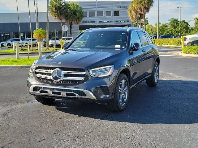 Used 2022 Black Mercedes-Benz GLC 300 image 29
