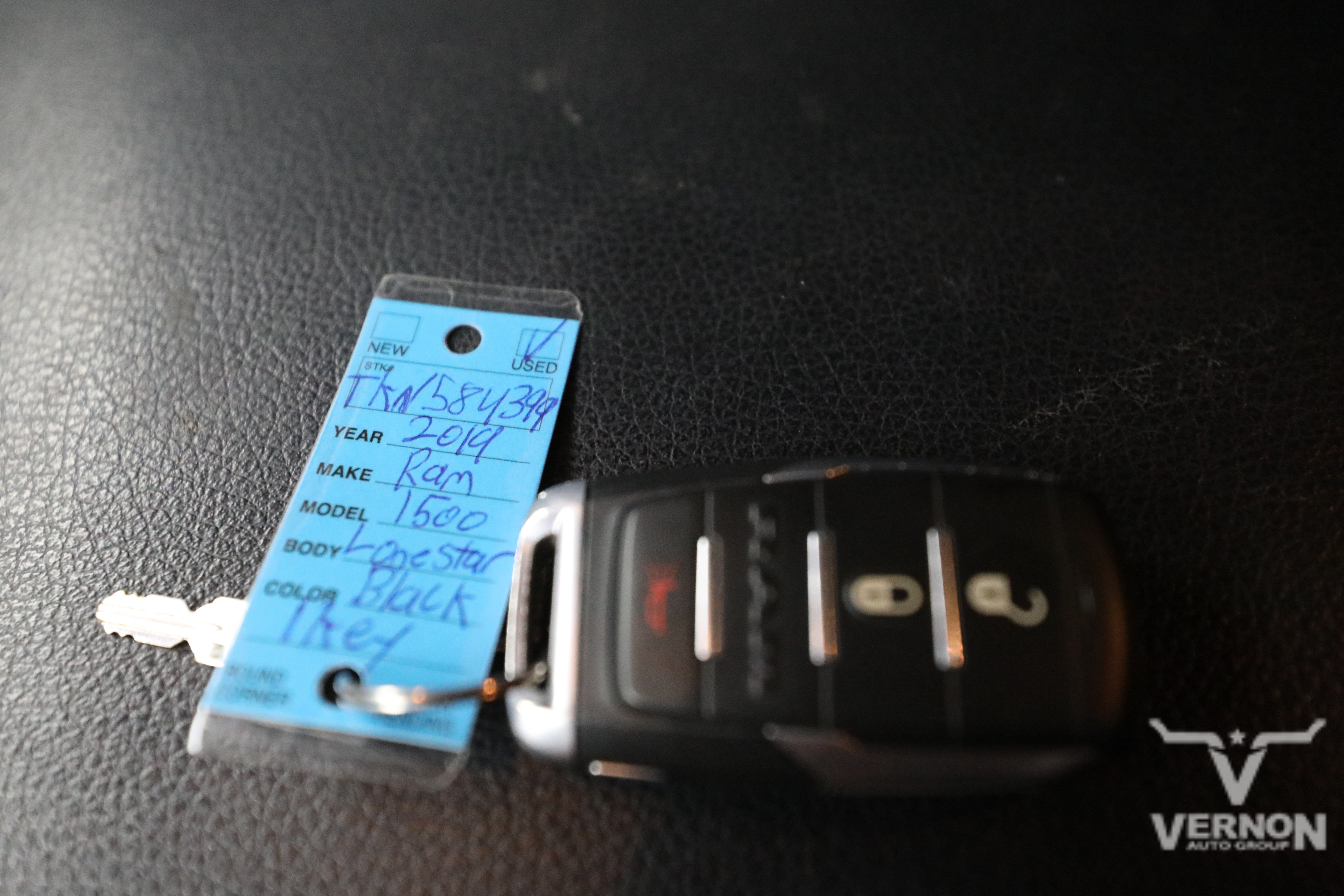 Used 2019 Diamond Black Crystal Pearlcoat Ram Y image 14