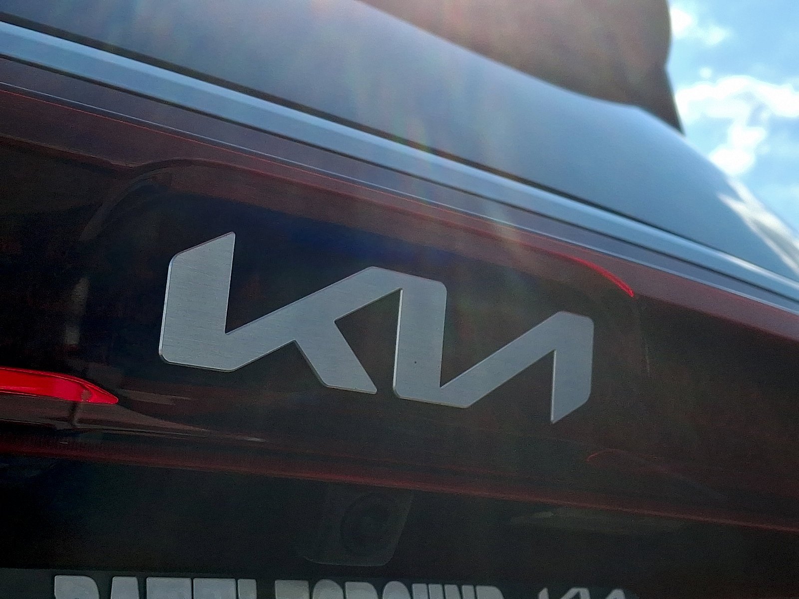 Used 2024 Flare Red Kia LX image 29