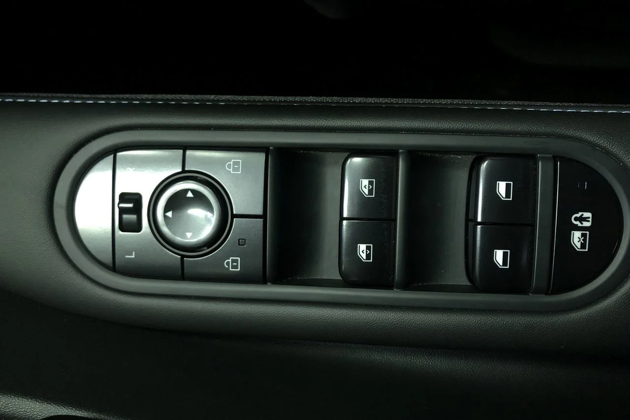 Used 2025 Ecotronic Gray Hyundai  image 20