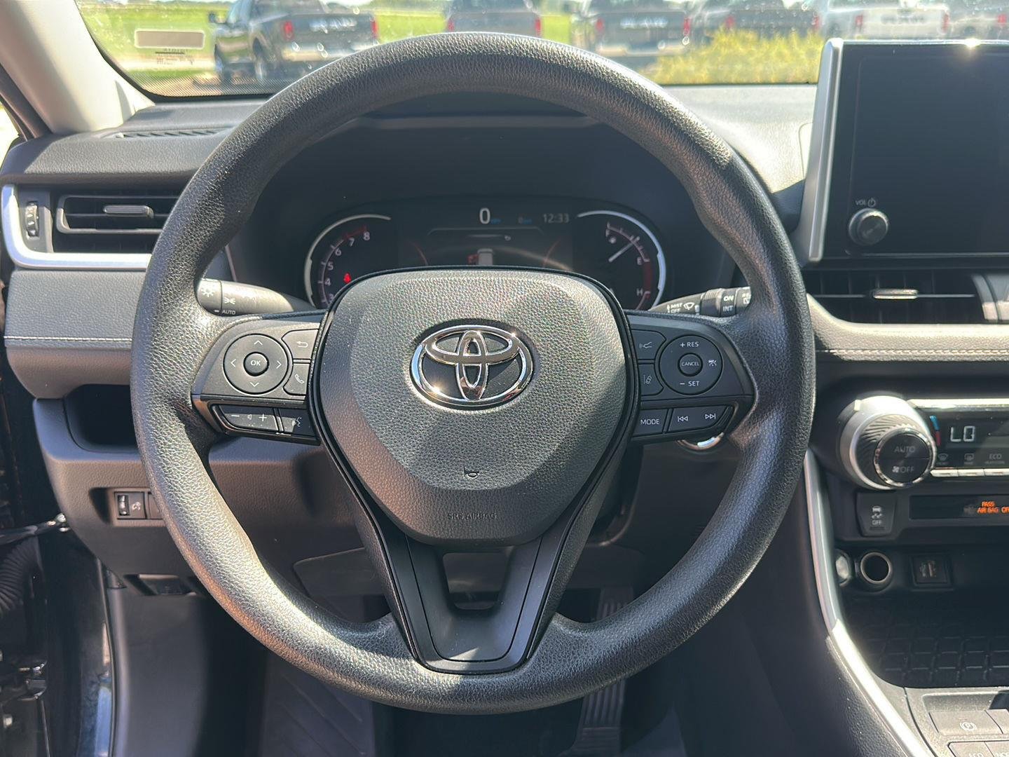 Used 2025 Midnight Black Metallic Toyota XLE image 13