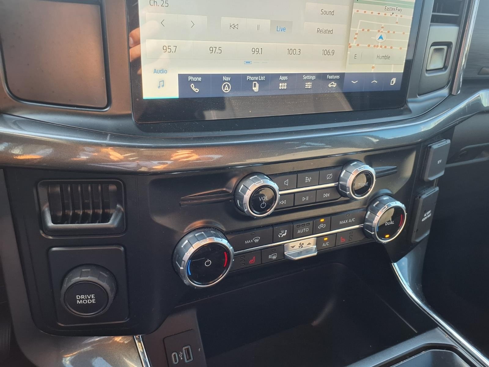 2023 Ford F-150 XLT - Photo 23