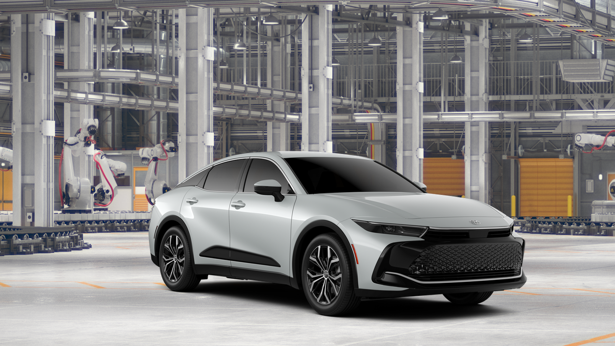 New 2026 Oxygen White Toyota XLE image 15