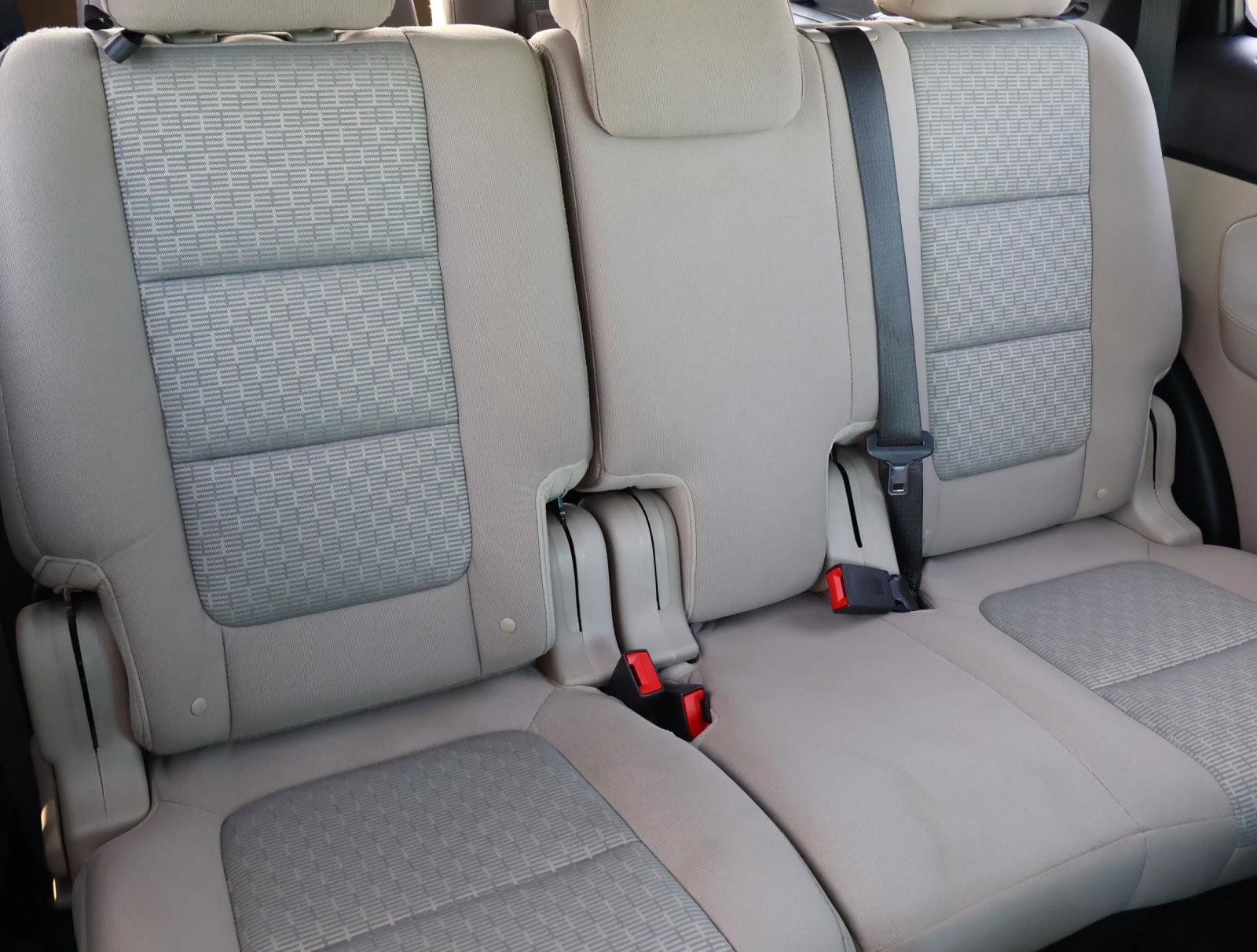 2013 Ford Explorer XLT - Photo 18