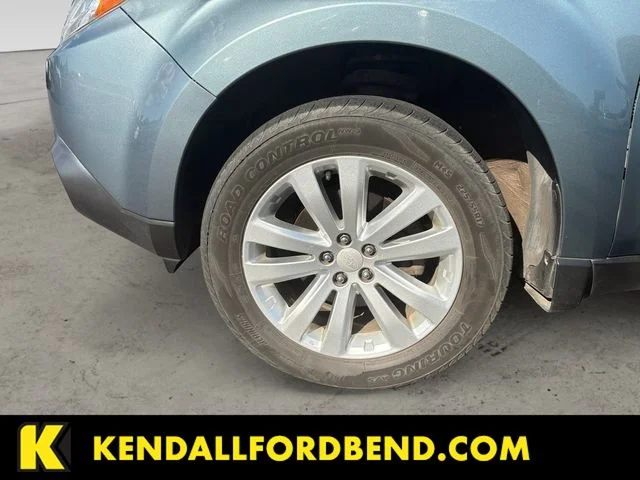 Used 2012 Green Subaru 2.5X image 9