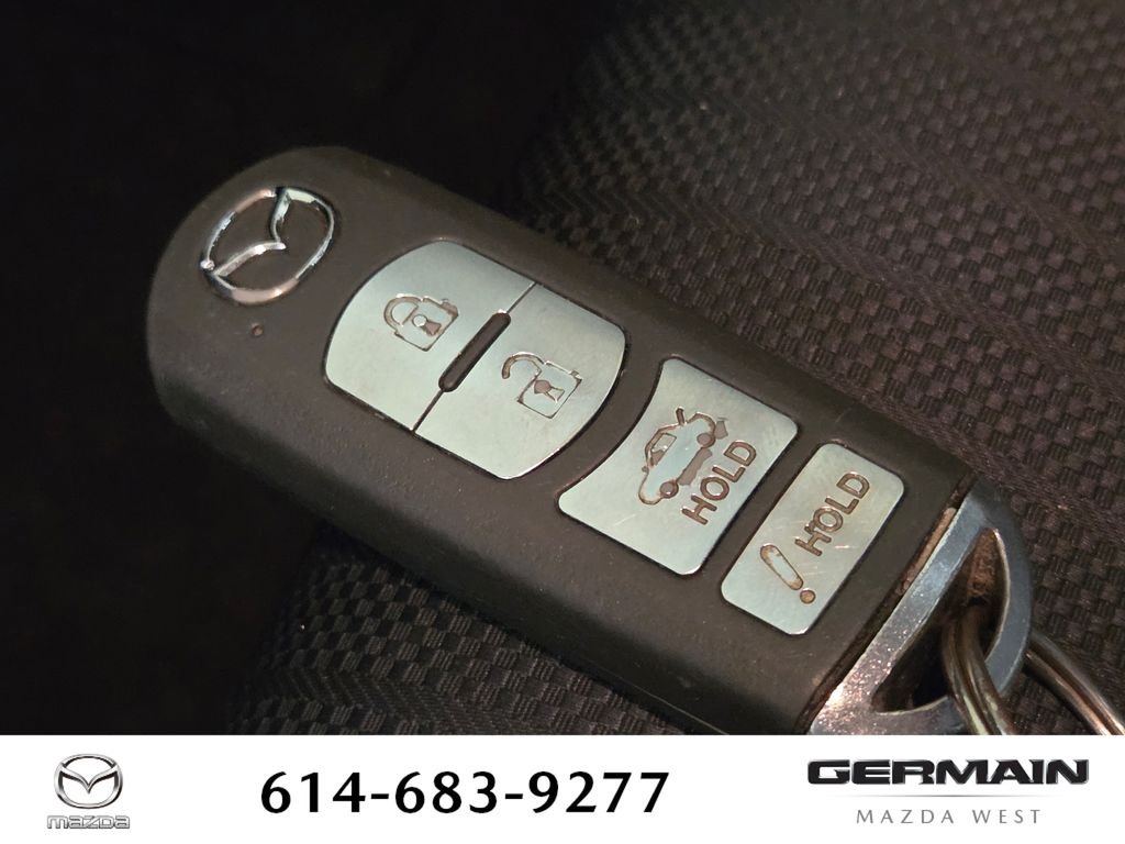 Used 2014 Silver Mazda i Sport image 35