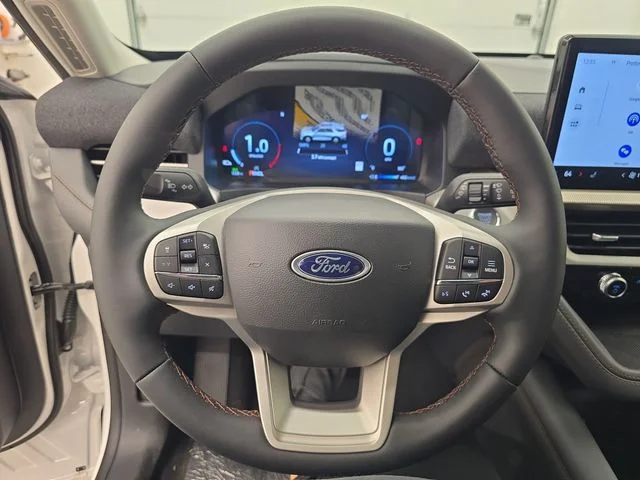 New 2026 Star White Metallic Tri-Coat Ford Active image 35