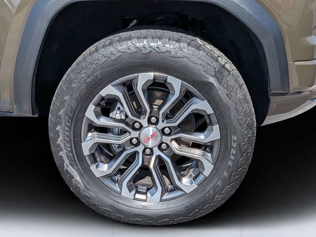 Used 2024 Brown GMC Denali image 10