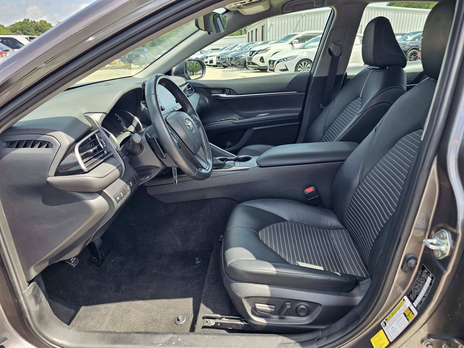 2024 Toyota Camry SE - Photo 16