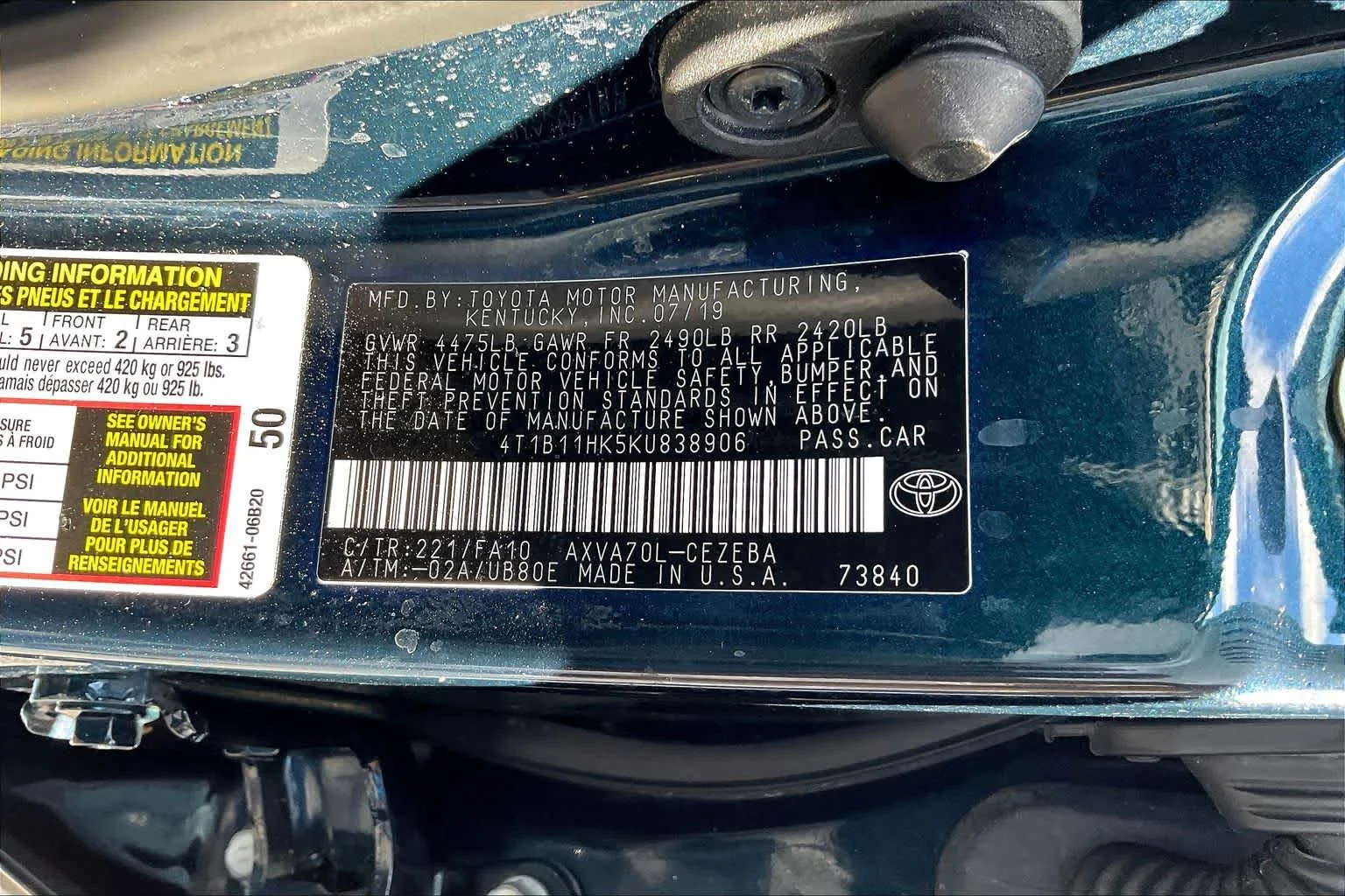 Used 2019 Galactic Aqua Mica Toyota L image 32