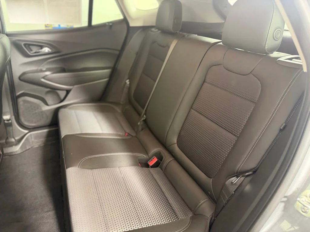 Used 2025 Gray Chevrolet LT image 17
