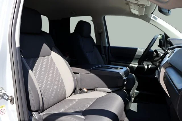 Used 2019 Gray Toyota SR5 image 10