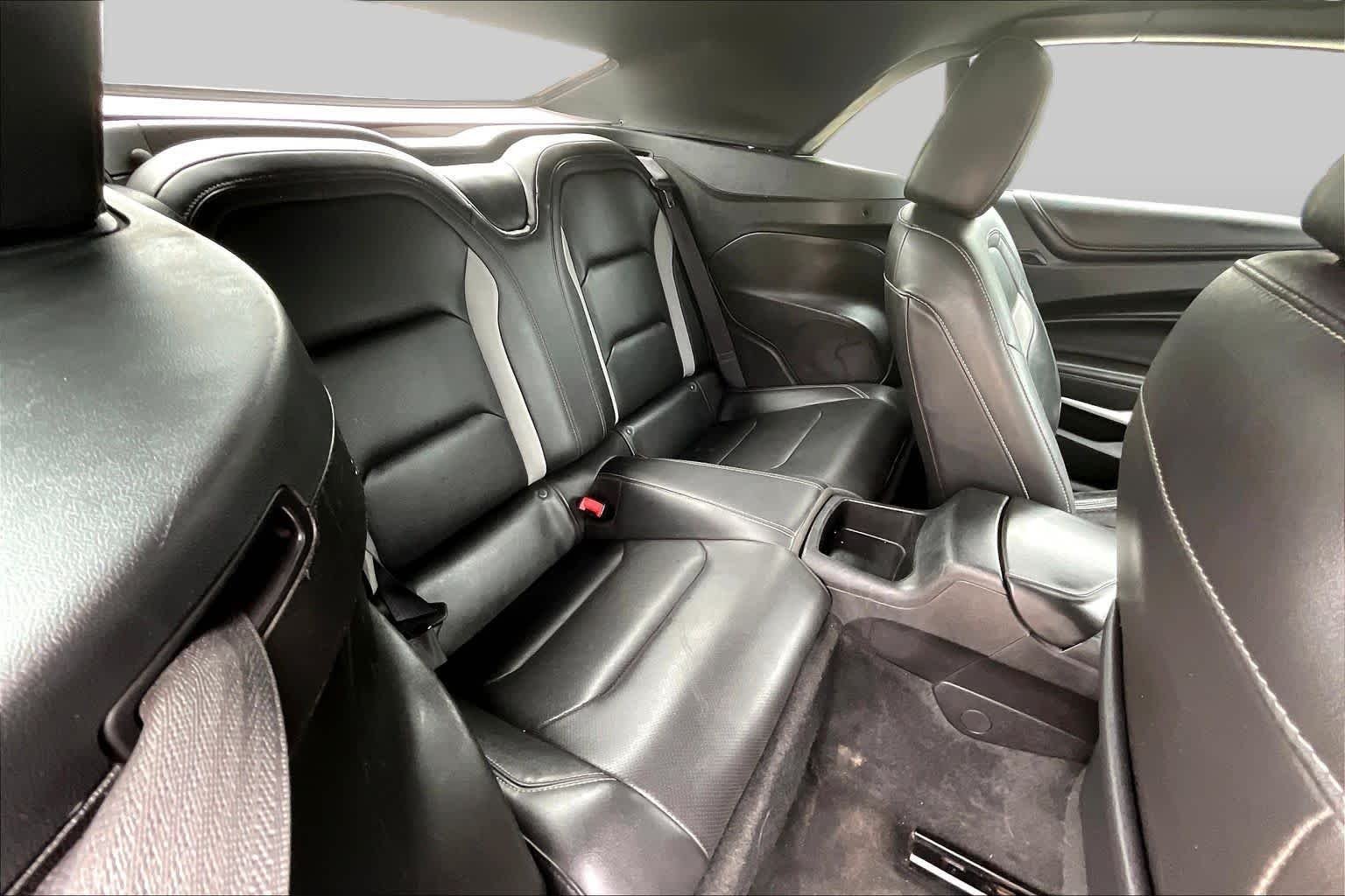 Used 2019 Summit White Chevrolet 2SS image 17