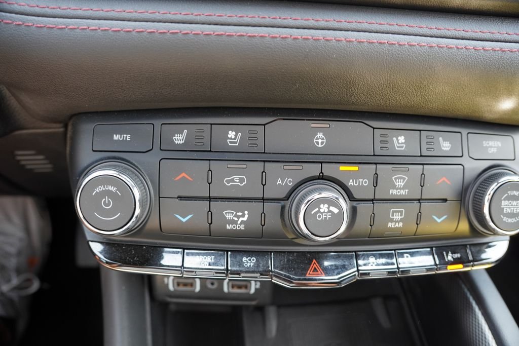 Used 2022 DB Black Clearcoat Dodge R/T Plus image 8