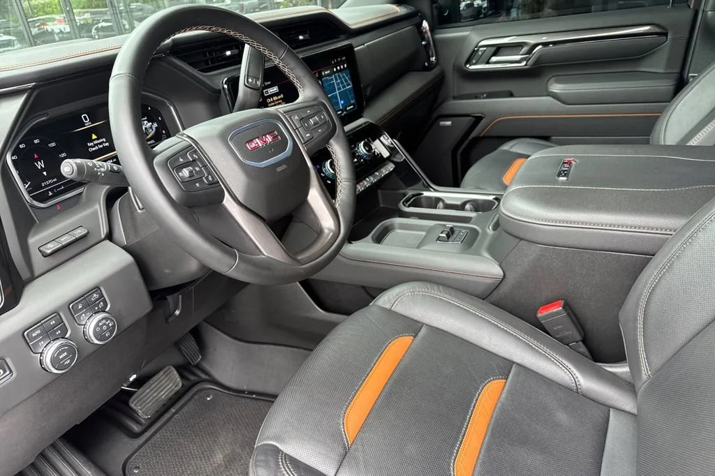 2025 GMC Sierra 2500HD AT4 - Photo 10