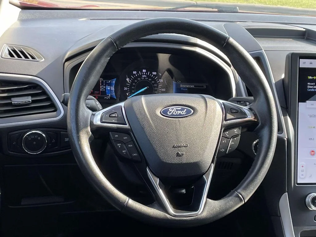 2024 Ford Edge SEL - Photo 16