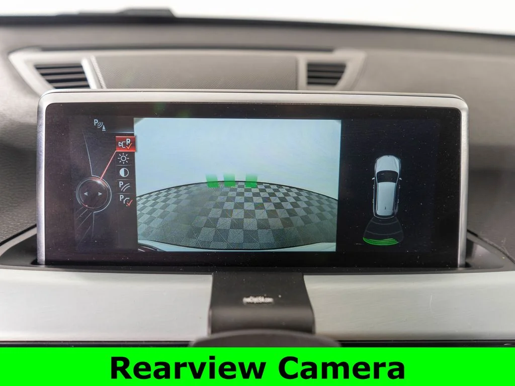 Used 2017 White BMW xDrive28i image 23