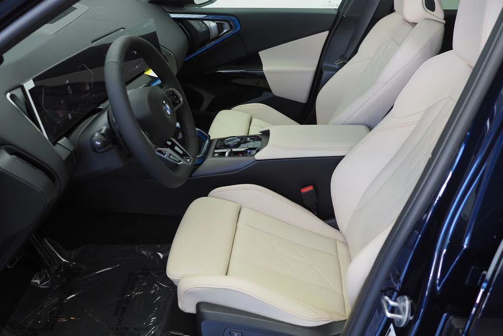 New 2026 Blue BMW 30 xDrive image 8
