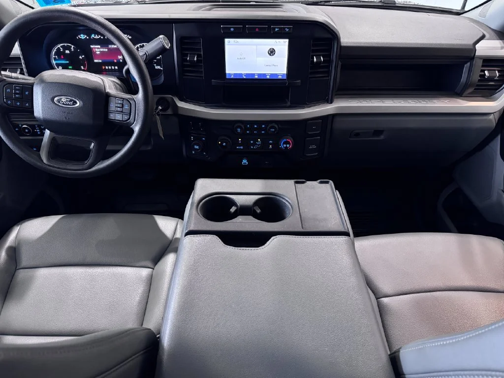 2024 Ford F-350 Super Duty XL - Photo 11