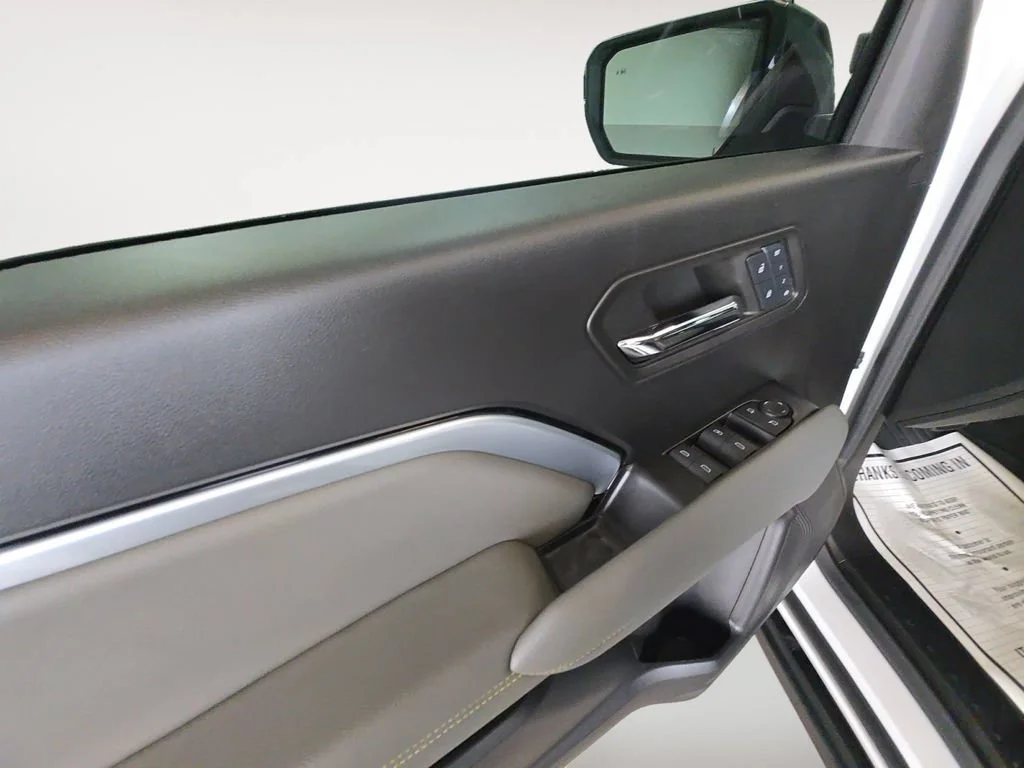 Used 2024 Summit White Chevrolet ZR2 image 10