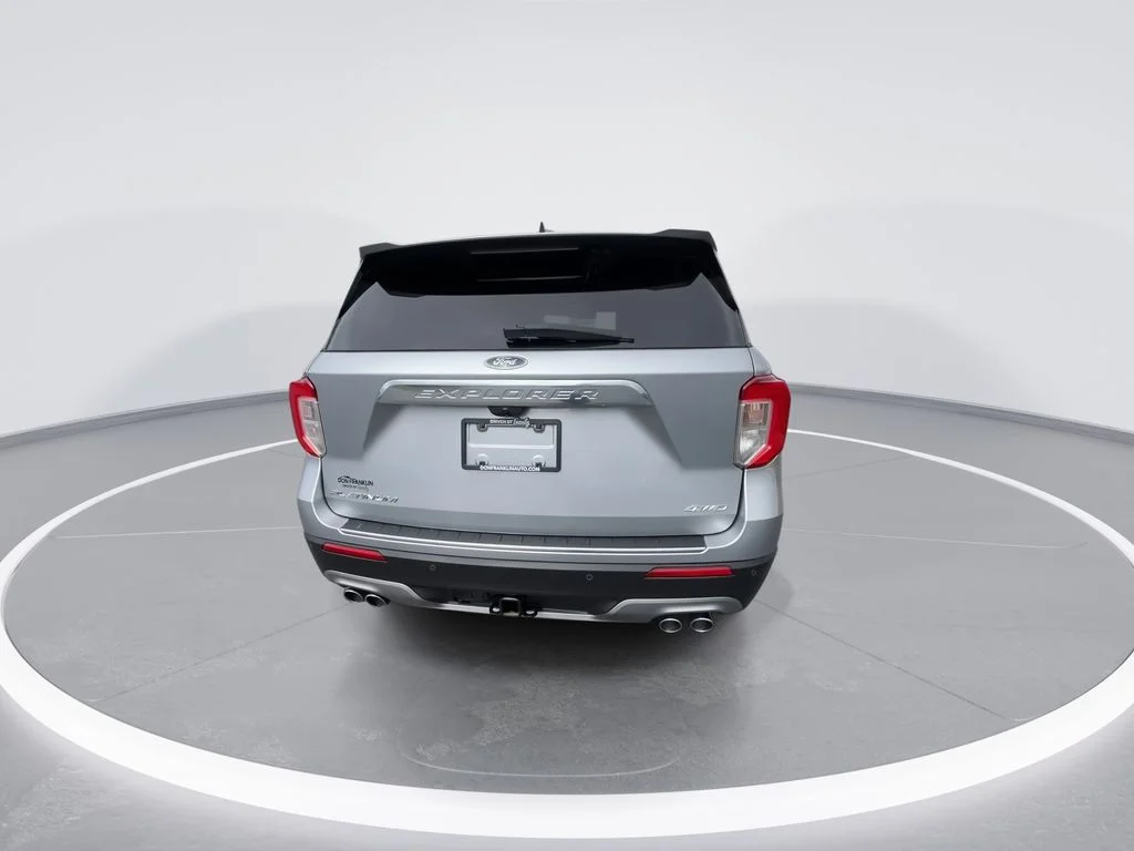 Used 2021 Silver Ford Platinum image 7