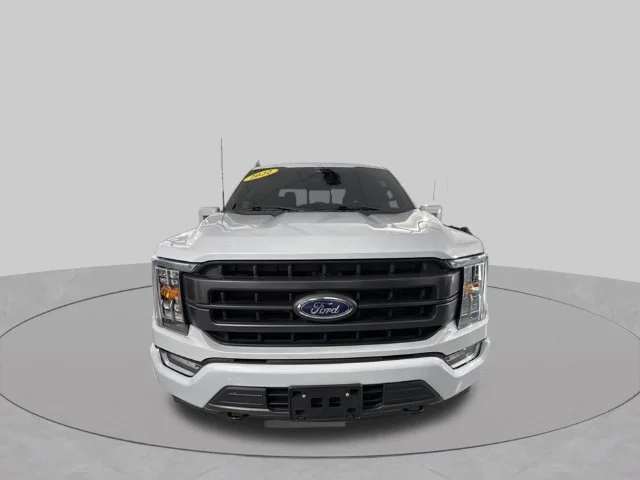 Used 2022 White Ford Lariat image 3