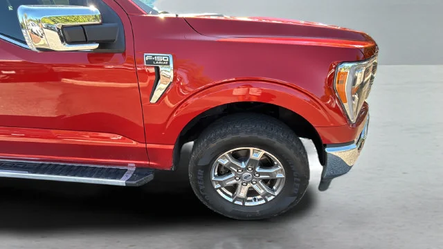 Used 2023 Red Ford Lariat image 47