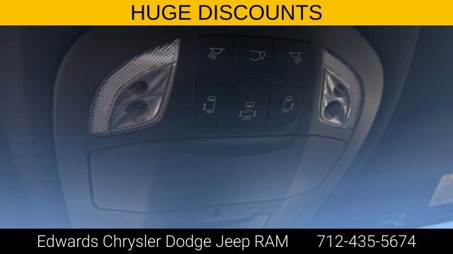 2026 Chrysler Pacifica Select - Photo 23