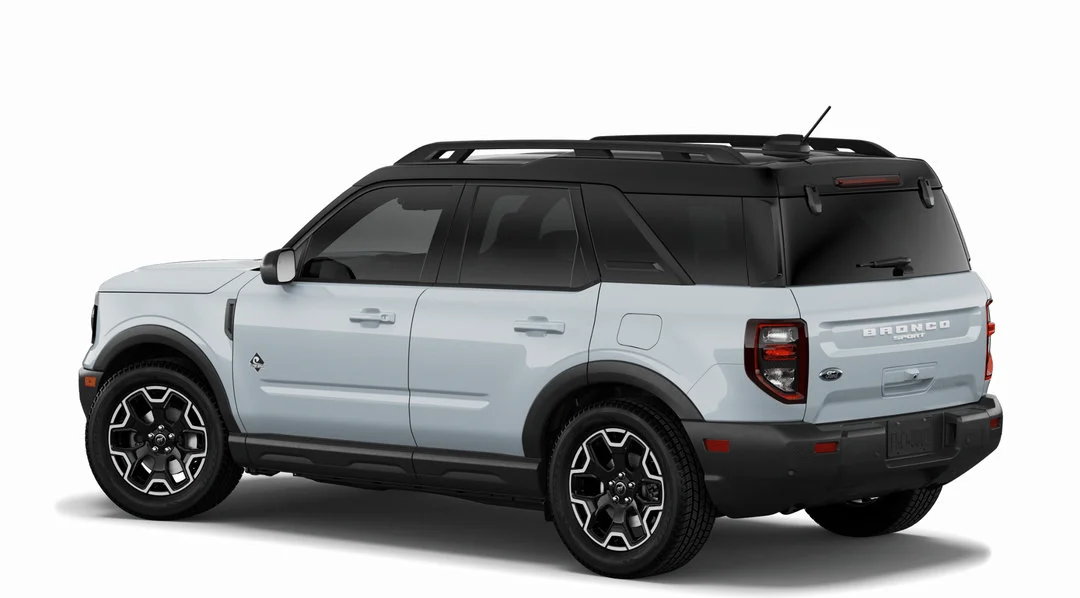 New 2026 SPACE WHITE METALLIC Ford Outer Banks image 2