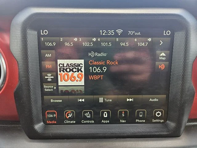 Used 2020 Gray Jeep Rubicon image 19