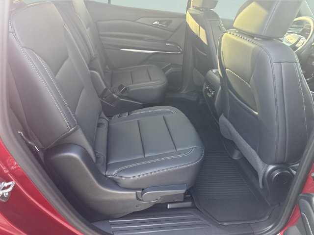 2027 Chevrolet Traverse LT - Photo 12