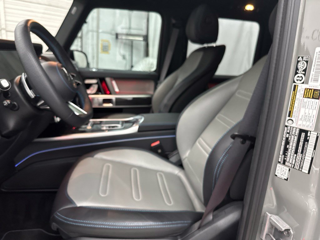 Certified Used 2025 Gray Mercedes-Benz G 580 image 22