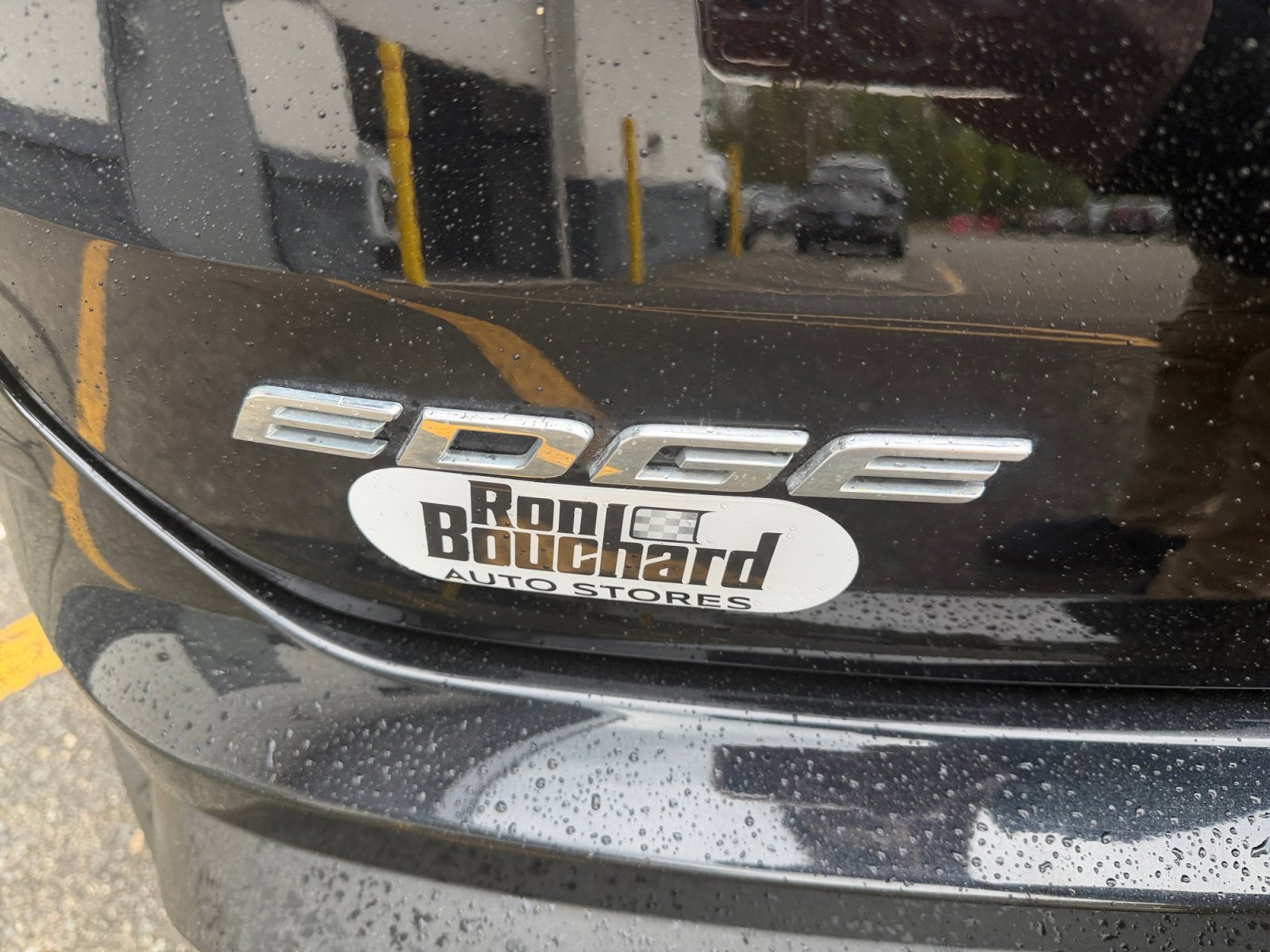 Used 2020 Black Ford SEL image 42