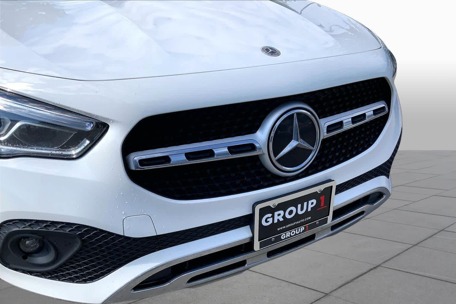 Used 2022 Polar White Mercedes-Benz GLA 250 image 30