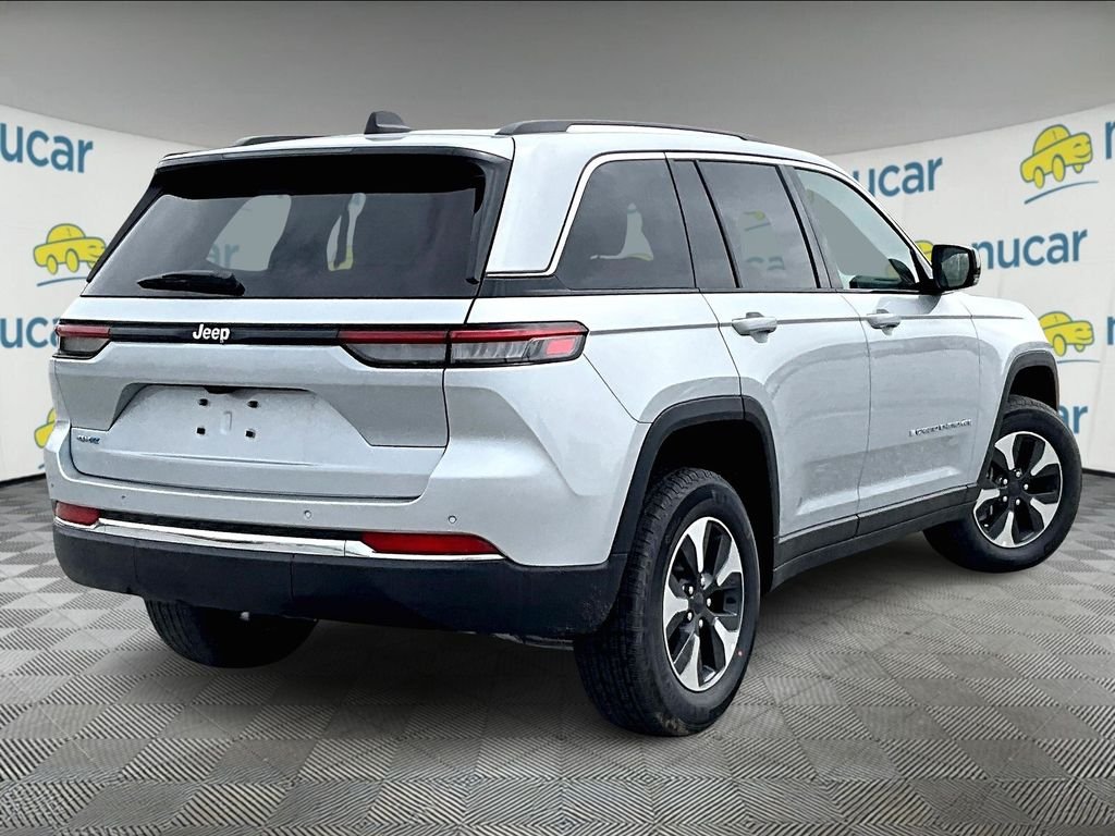 New 2024 Silver Zynith Jeep 4xe image 7