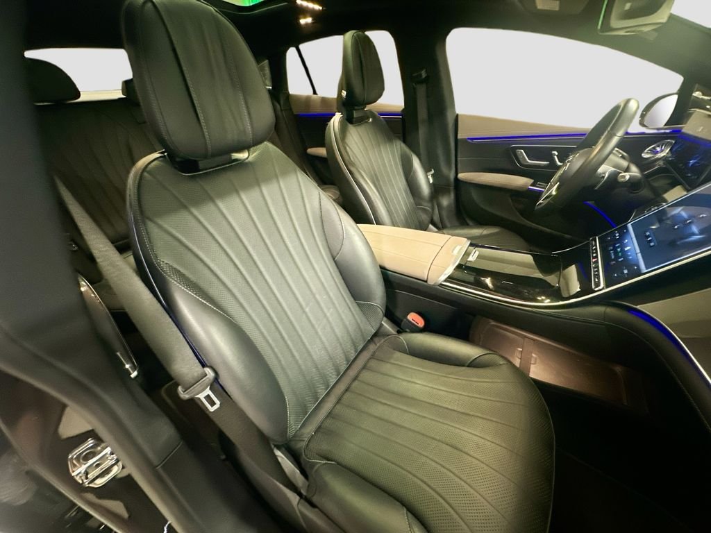 Used 2023 Gray Mercedes-Benz 450 image 29
