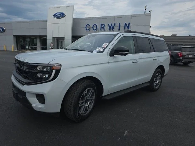 2025 Ford Expedition Active 4x4's photo