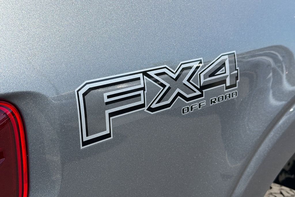 New 2026 Carbonized Gray Metallic Ford XLT image 8