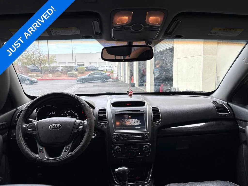 Used 2014 Titanium Silver Kia LX image 5